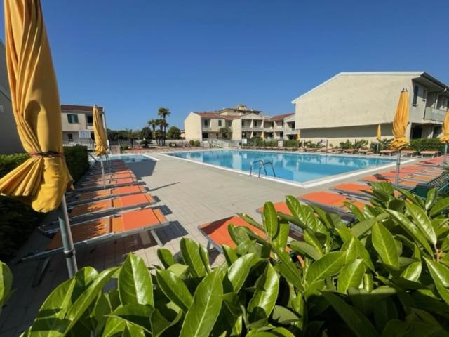 Apartament With Swimming Pool Apartment Caorle Exterior photo
